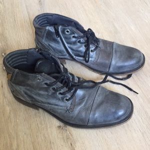 Steve Madden Leather ankle boots